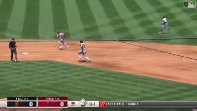 [Highlight] José Iglesias fields the third out of the inning and then does a little more.