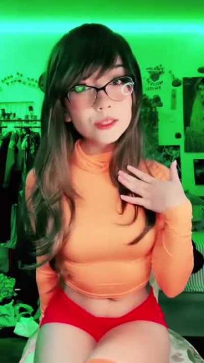 Velma (@sushibro.o) Dm Me