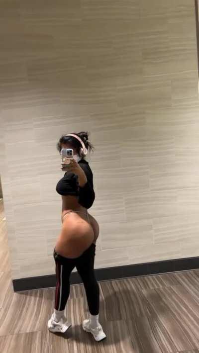 Who would like a gym freak?