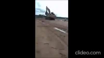 A violent clash erupted at Ming Chang Sino Africa mine in Gweru as Chinese nationals confronted a dismissed worker demanding his unpaid $600 salary. Gunshots were fired, knives brandished, and the worker became a victim of aggression.