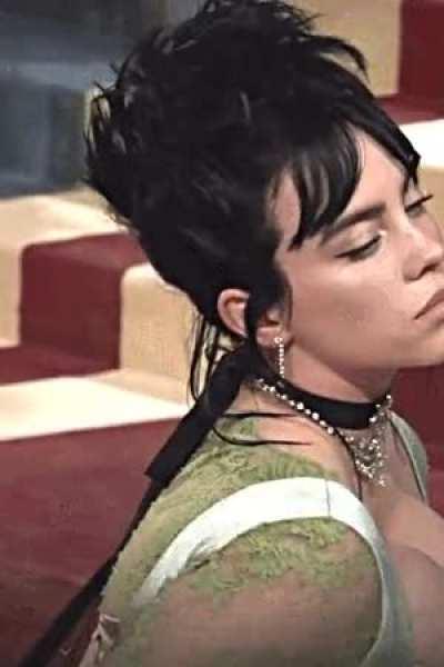 Billie Eilish is so hot