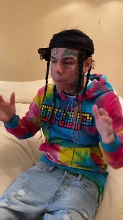 Tekashi speaking on billboards