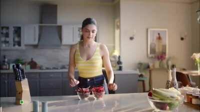 Love her subtle cleavage show 😍(Deepika Padukone's latest TVC for Suruchi )