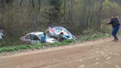 Russian rally pile up 