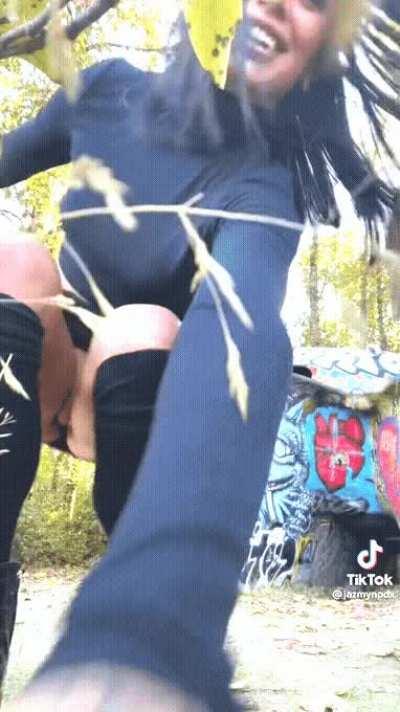 The LipSlip thats on everyone's FYP 🤣