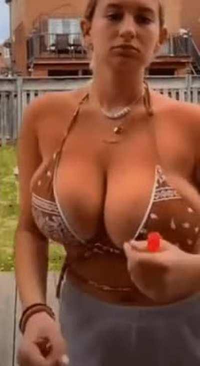 looking for friends into the larger ygwbt. long term chats