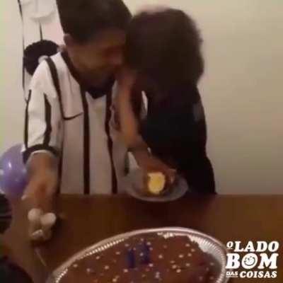 Video Brazuca (clássico) bombando no r/MadeMeSmile