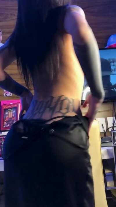 I dont mind if you say that Imm a fuckdoll... Sometimes I am ❤️❤️❤️