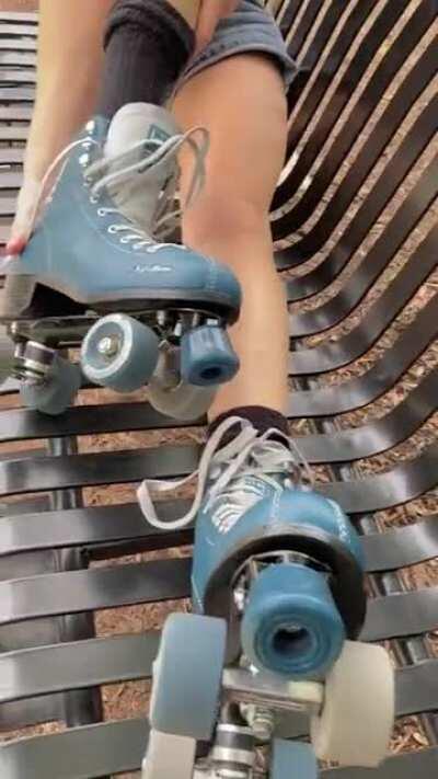 My friend roller skating ! Her feet get so stinky and sweaty 😜😘