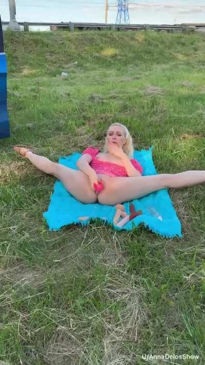 if the police catch me I will explain to them that I really need to find a guy