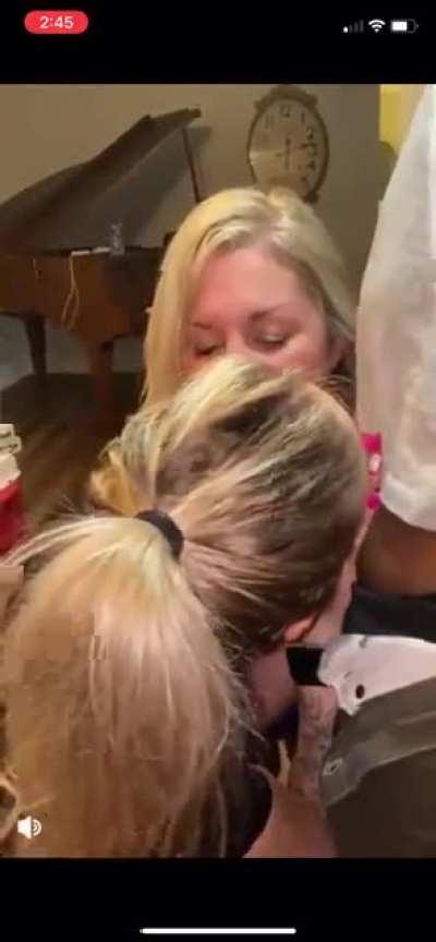 Imagine ur girl nd her mum😭