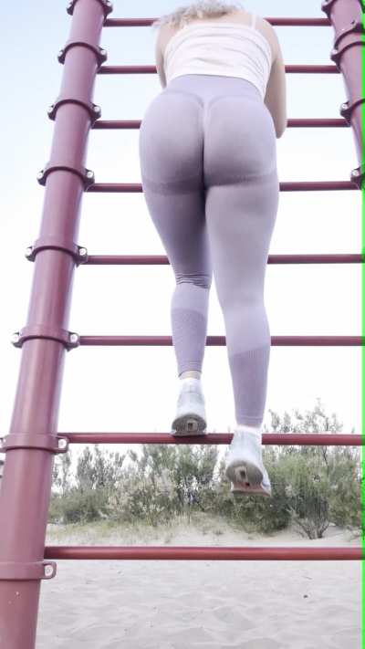 I just wanted to let you see my ass