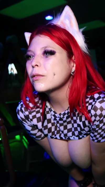 Cum on my face makes me so happy