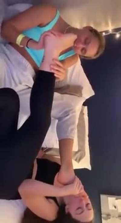 Cute toes selfworship 