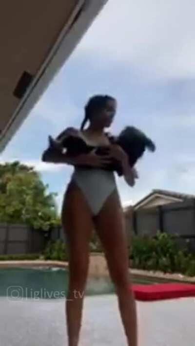 Malu Trevejo | Instagram Live Stream | 10 September 2020