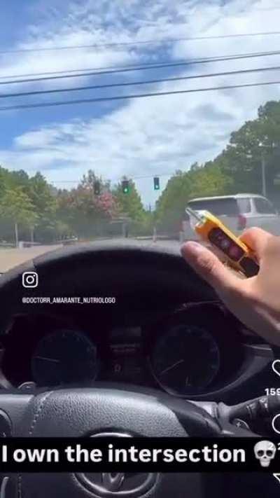 Traffic wand, I want it 