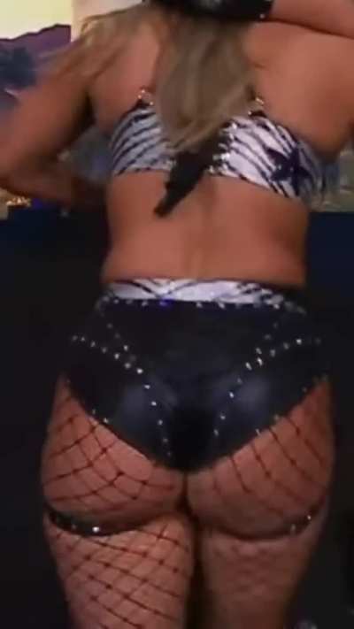 Anna Jay 🍑 (5/25/25)