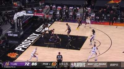 [Highlight] Dario Šarić smothers Kuzma's shot.