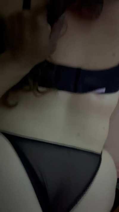 pull my hair daddy 🥺