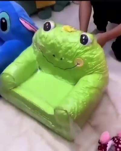 Scapter but hes dying u-u