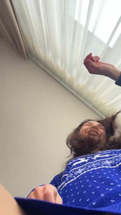 Sending nudes to every guy that upvts (my auto reply is on) just say yeah