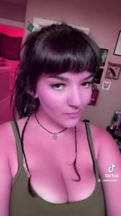 Savannah's (_savmaster_) colorful bust