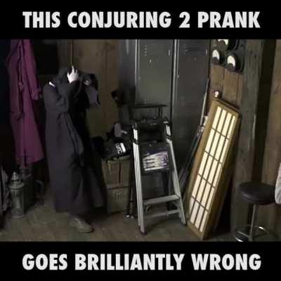 This CONJURING 2 Prank Goes Brilliantly WRONG ❗