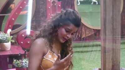 Are they trolling Sajid? I can't with them 🤣🤣🤣