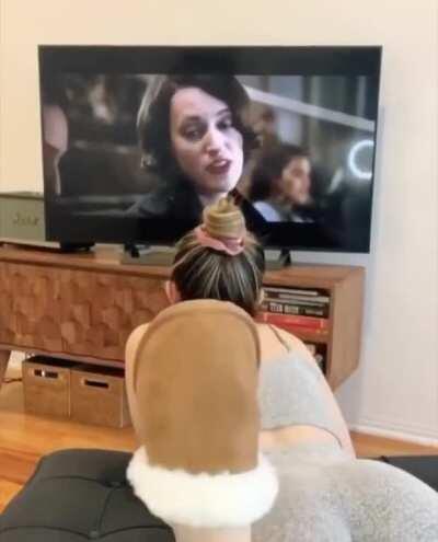 Slight jiggle from Cathy Kelley 🍑