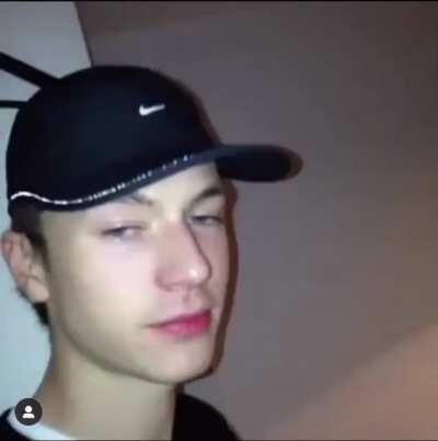 idk if this has been posted before but i think it’s so fucking funny