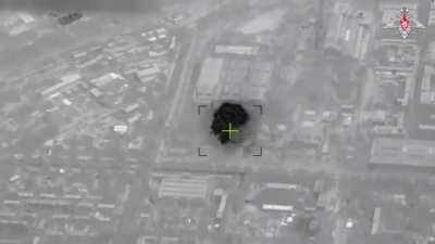 RU POV: Russian missile strike on the territory of the Yuzhmash plant in Dnepropetrovsk, around 105 km from the frontline. (48.427951, 34.995454)