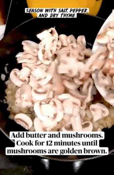 Crispy Chicken with Stewed Mushrooms - An easy, spicy weeknight dinner!