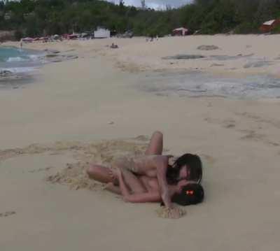 Beach makeout