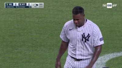 [Highlight] Luis Severino exits the game in the 5th inning after an apparent injury