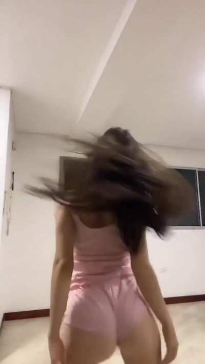 Alguém sabe o nome por favor?