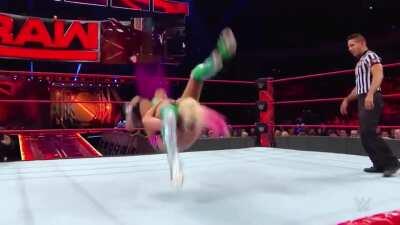 Sunset Flip Powerbomb