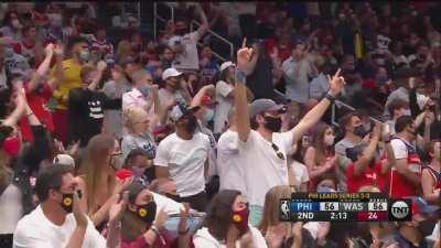 [Highlight] Russ put back dunk to tie it at 56