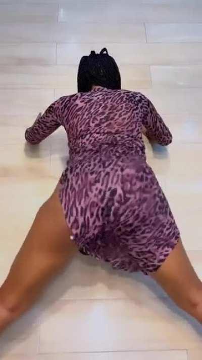 The “Clapback” 😫🍑