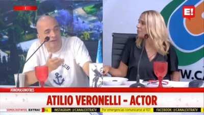 Debía decirse y se dijo, lo extraño es donde se dijo.