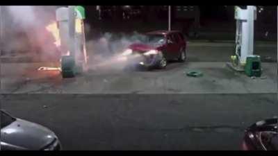 Idk what this guy is doing