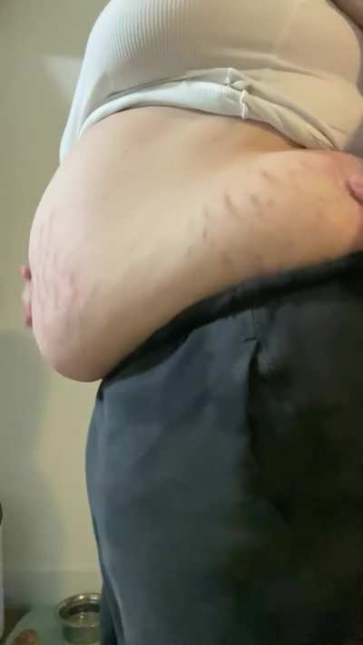 your goddess is waiting, don’t keep me hungry😈