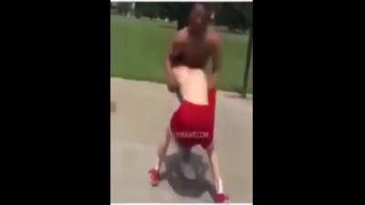 Guy Trained in Martial Arts Defeats Much Larger Opponent