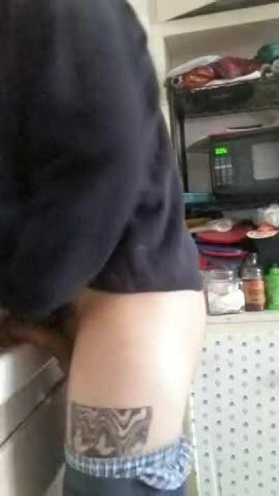 Hopefully neighbors dont see me