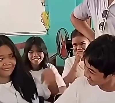 The whole class was in on it ...