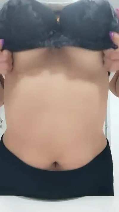 Natural tits ❤️🌹😘enjoy