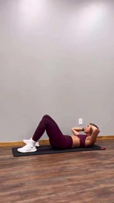 Lexie with the quick TikTok cardio