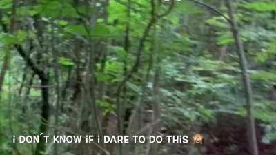 I Blindfolded myself on a frequented trail 😱 [GIF]