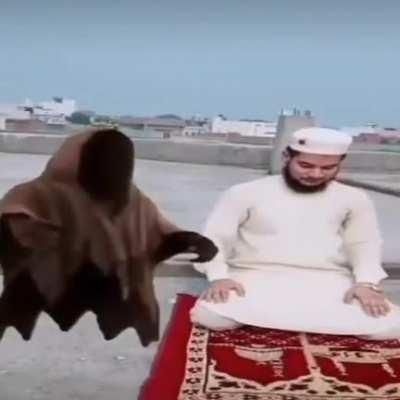 ALLAH SAVES MAN 🗿🗿🗿