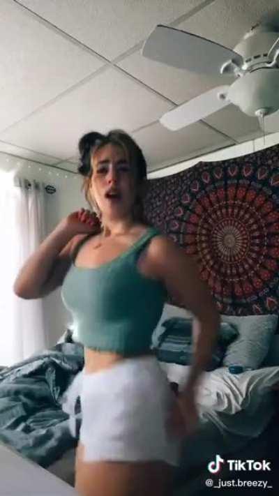 Cake. @_just.breezy_