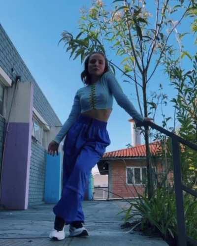 Pediu biz agr as coisas ficou dura pra ela kkk